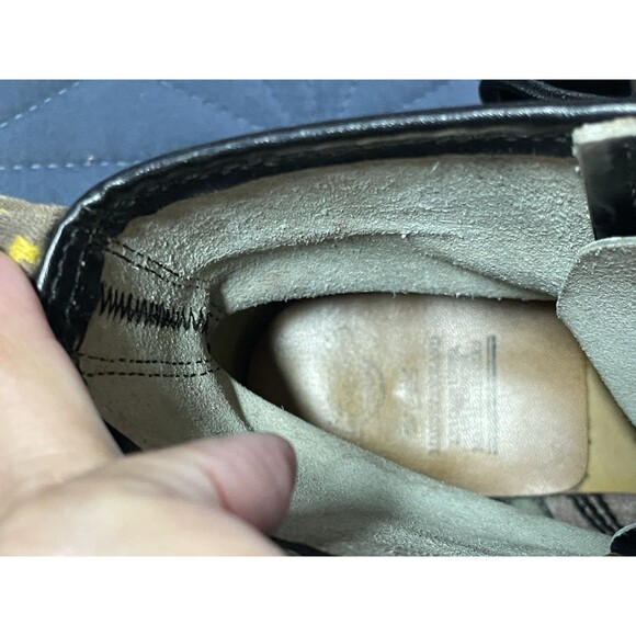 Dr. Martens 1460 Made in England Vintage Black Leather 8 Eye Boots US 7 - Picture 13 of 16